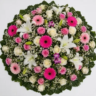 Coroa de Flores Elegance 05 DF elegance para entrega em Brasília - Floricultura online